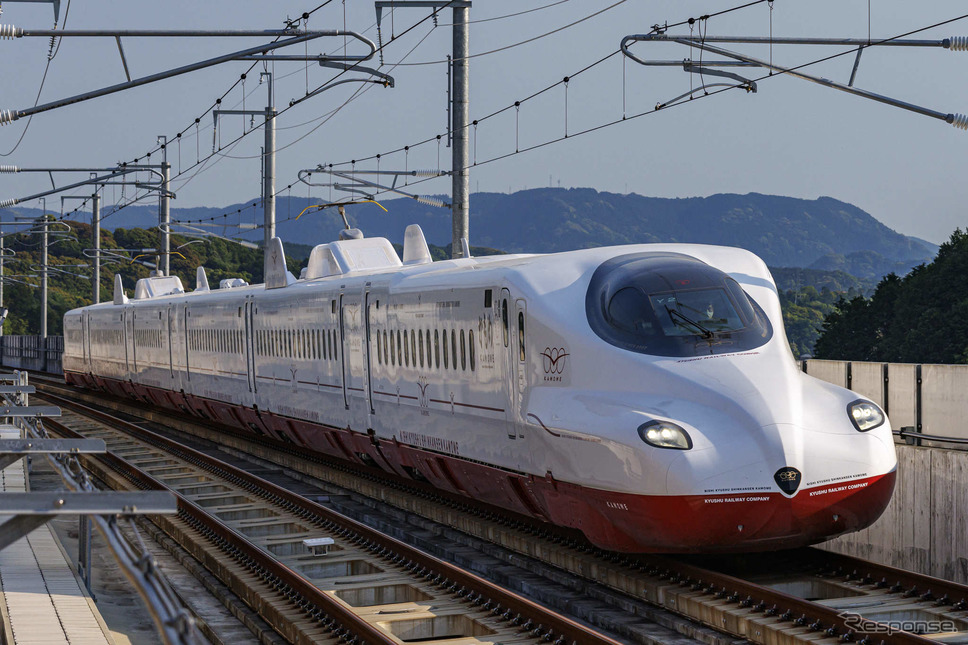 試運転中の西九州新幹線《写真提供 JR九州》