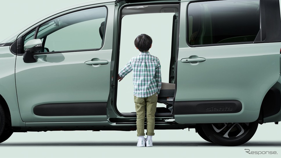 トヨタ シエンタ 低床×フラットフロア《写真提供 トヨタ自動車》
