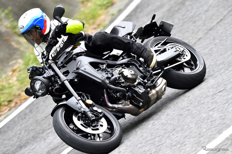 ヤマハ XSR900《写真撮影 真弓悟志》