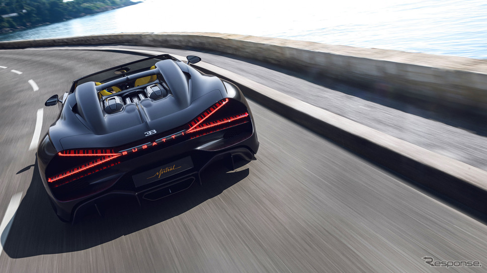 ブガッティのロードスター「ミストラル」《photo by Bugatti》