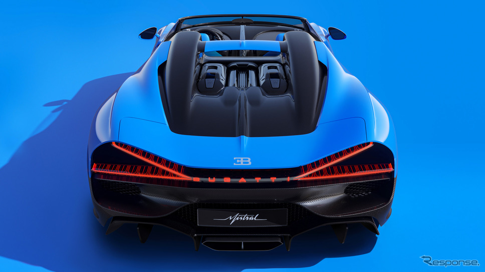 ブガッティのロードスター「ミストラル」《photo by Bugatti》