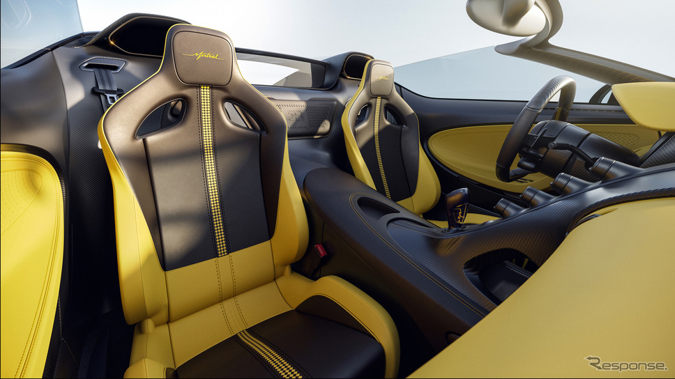 ブガッティのロードスター「ミストラル」《photo by Bugatti》