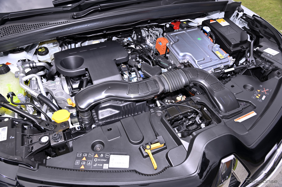 ルノー キャプチャー E-TECH HYBRID《写真撮影 雪岡直樹》