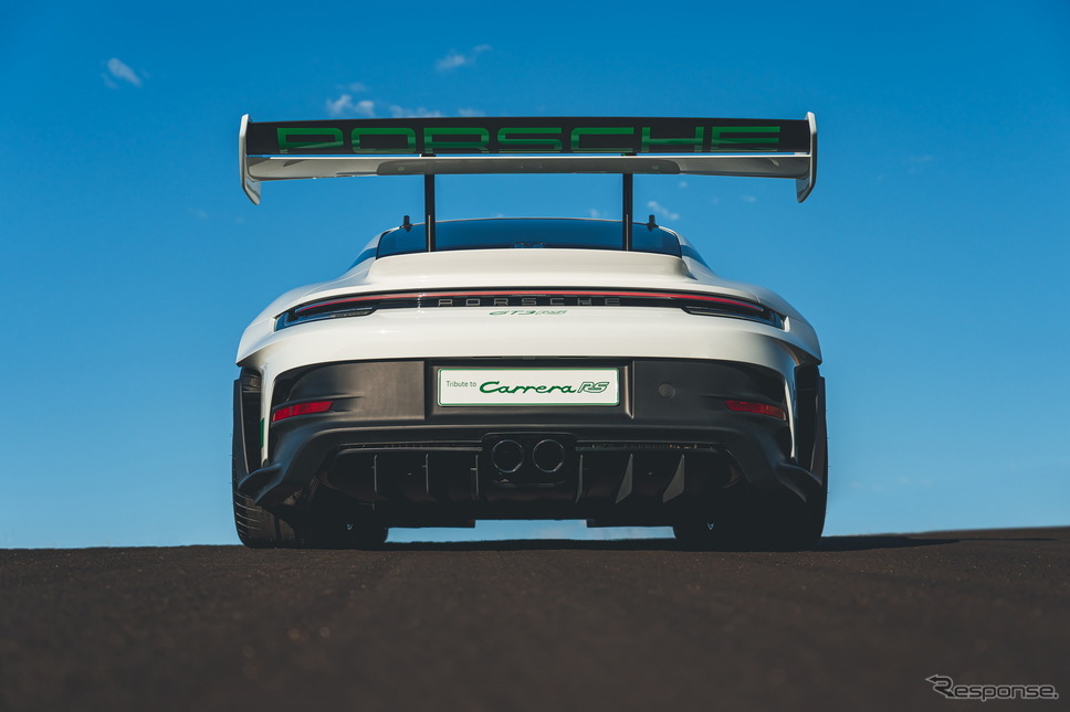 ポルシェ 911 GT3 RS 新型の「トリビュートtoカレラRSパッケージ」《photo by Porsche》