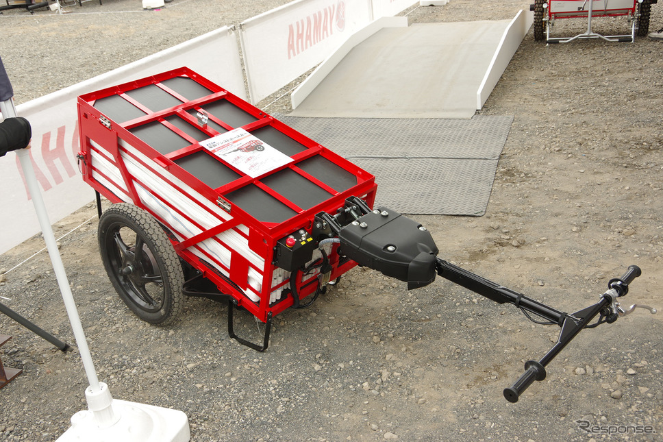 参考出展された「電動アシストホースカー」（RESCUE EXPO in 立川）《写真撮影 宮崎壮人》