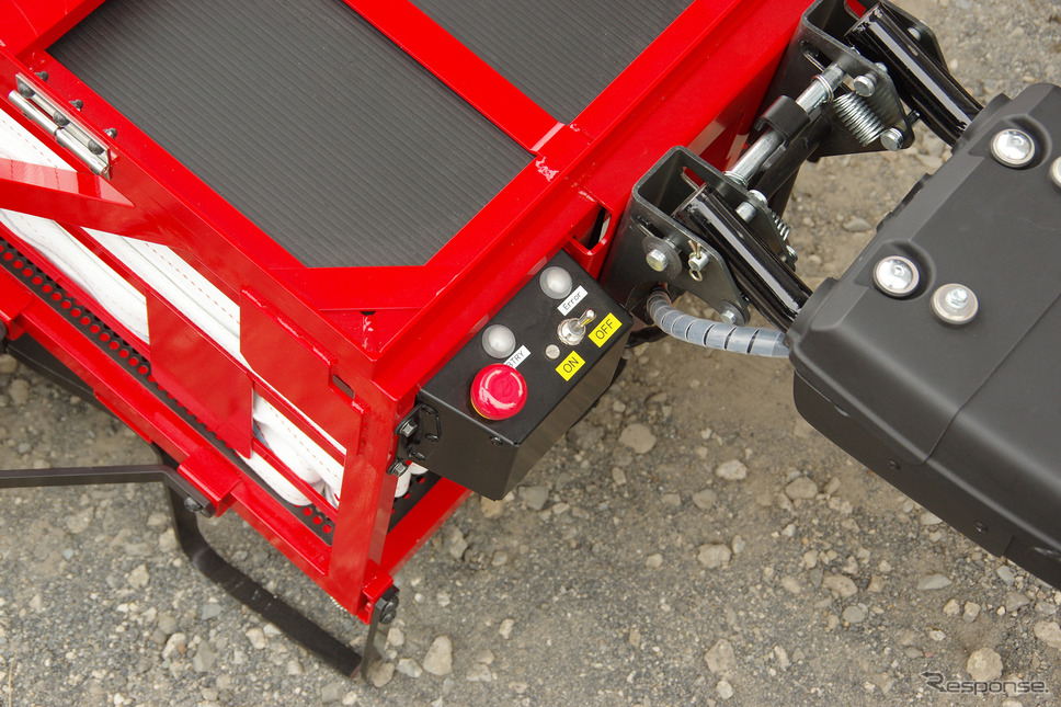 参考出展された「電動アシストホースカー」（RESCUE EXPO in 立川）《写真撮影 宮崎壮人》