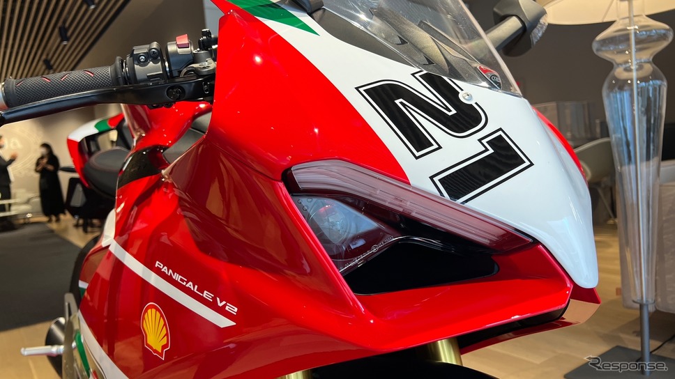 「Ducati meets Poltrona Frau」《写真撮影 後藤 竜甫》
