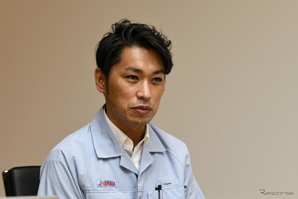 ヤマハ MT-10 プロジェクトリーダーの鈴木智一朗氏《写真撮影 中野英幸》