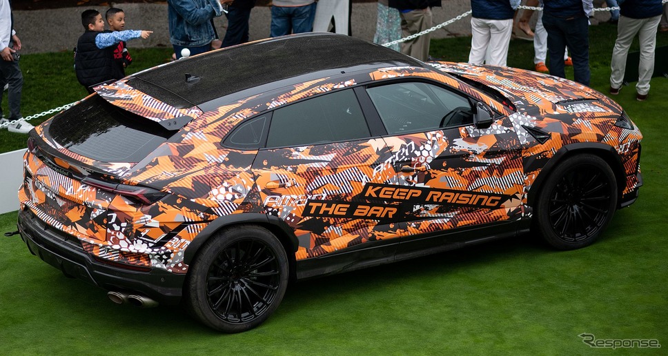 ランボルギーニ・ウルス・ペルフォルマンテ のパイクスピークのSUV新記録車両(ペブルビーチ2022)《photo by Lamborghini》