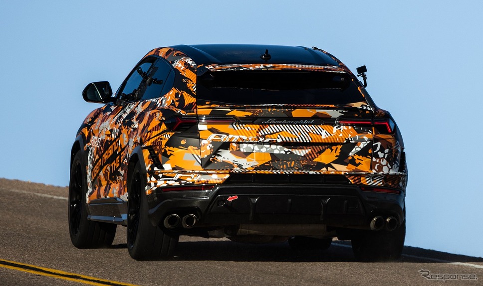 ランボルギーニ・ウルス・ペルフォルマンテ のパイクスピークのSUV新記録車両《photo by Lamborghini》