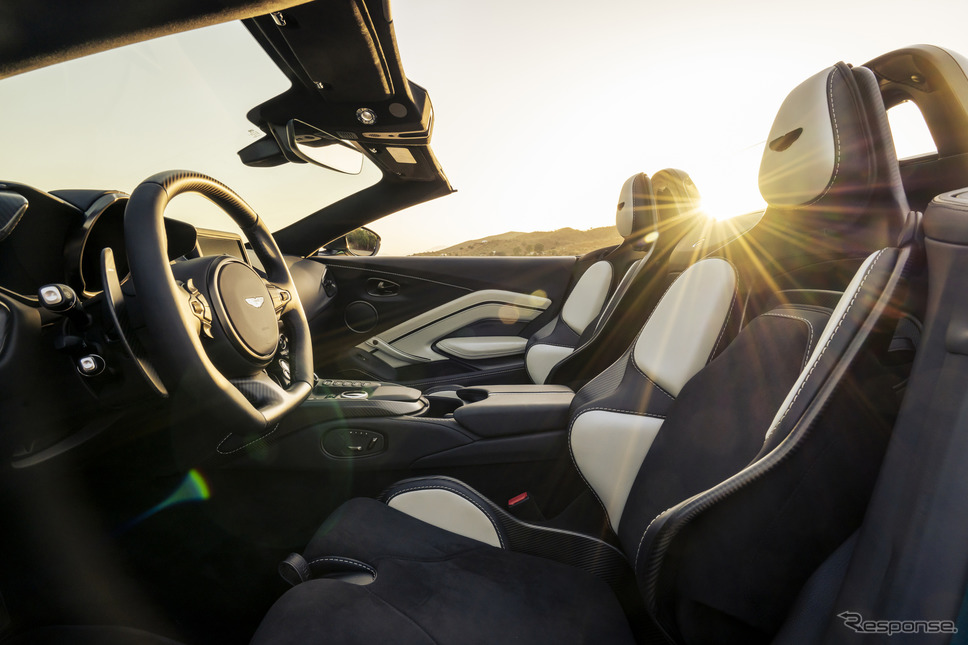 アストンマーティン V12 ヴァンテージ・ロードスター 新型《photo by Aston Martin》