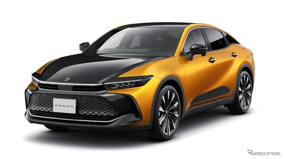トヨタ・クラウン・クロスオーバー（ボディカラー ブラック×プレシャスレイ）《写真提供  トヨタ自動車》