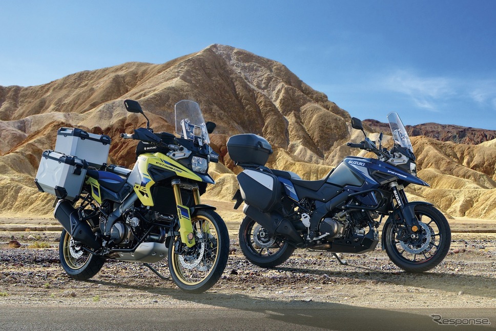 Vストローム1050DE 用品装着車(黄)とVストローム1050(青)《写真提供 スズキ》