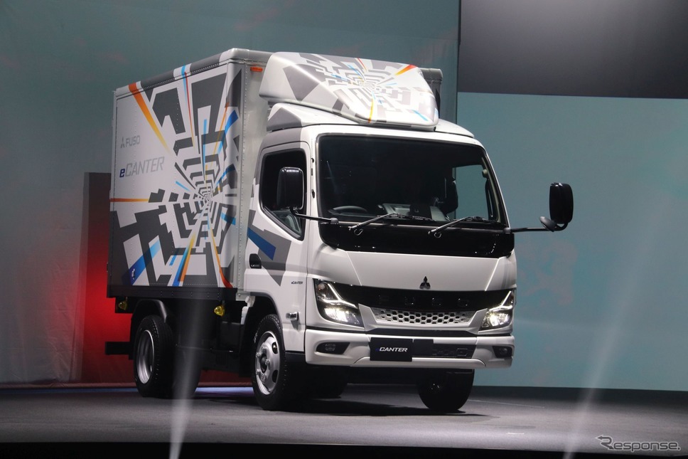 新型eキャンター:ワールドプレミア《写真撮影 中尾真二》