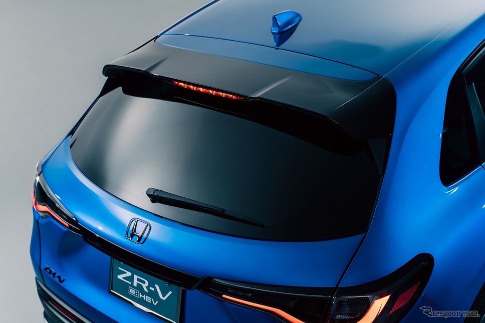 ホンダ ZR-V テールゲートエアロ《写真提供 本田技研工業》