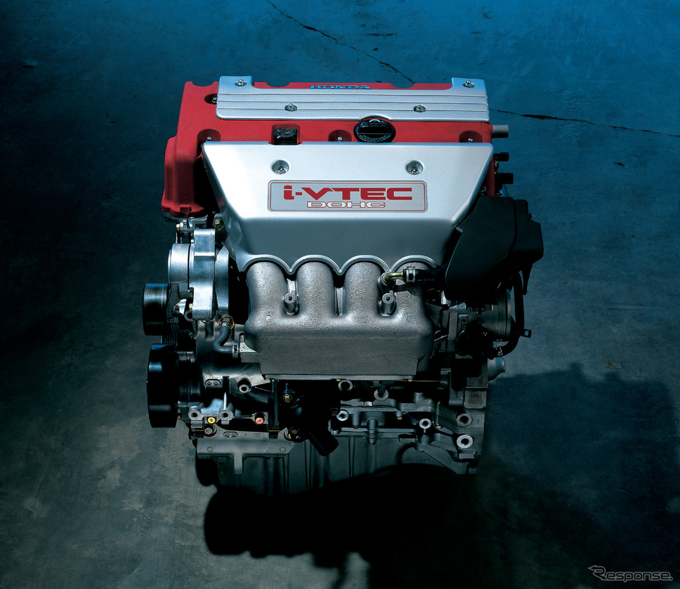 1998cc DOHC・i-VTEC K20A エンジン（ホンダ シビックタイプR）《写真提供 本田技研工業》