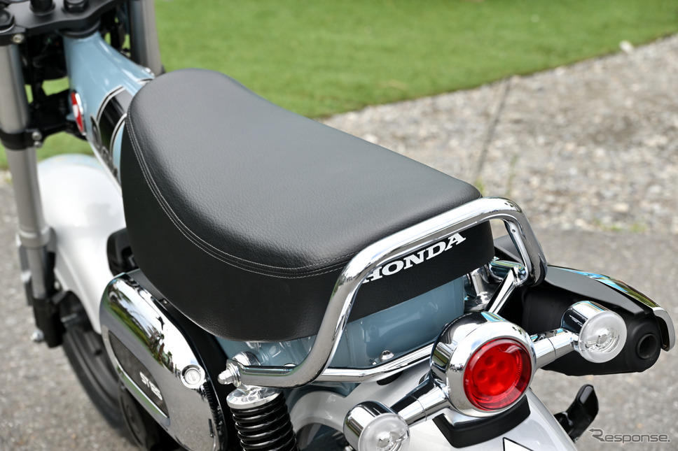ホンダ ダックス125(パールカデットグレー)《写真撮影 雪岡直樹》