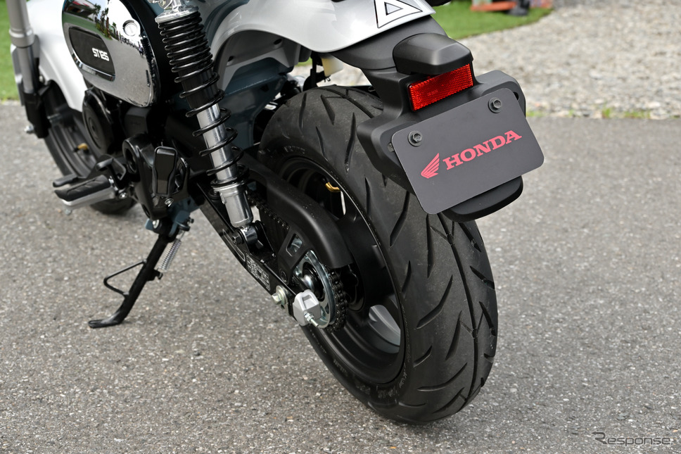 ホンダ ダックス125(パールカデットグレー)《写真撮影 雪岡直樹》