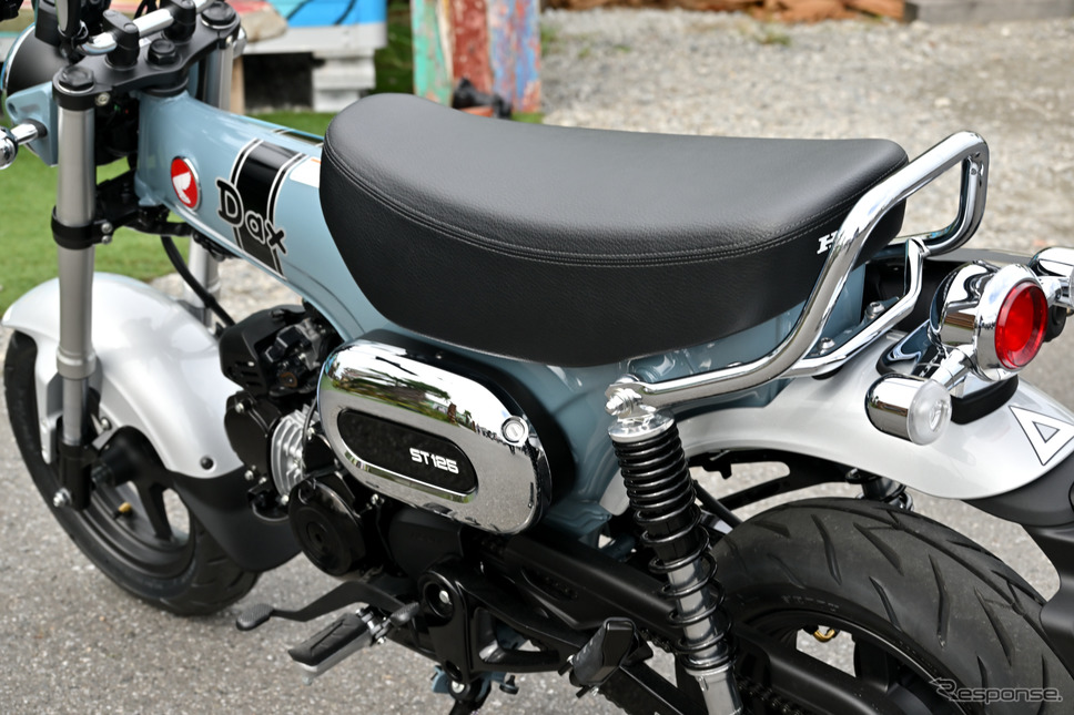 ホンダ ダックス125(パールカデットグレー)《写真撮影 雪岡直樹》