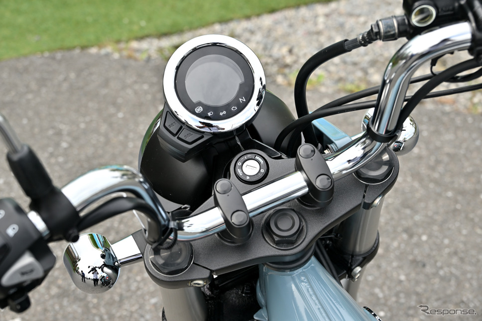 ホンダ ダックス125(パールカデットグレー)《写真撮影 雪岡直樹》