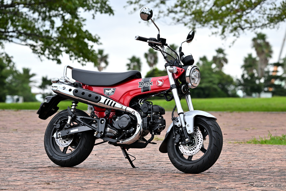 ホンダ ダックス125(パールネビュラレッド)《写真撮影 雪岡直樹》