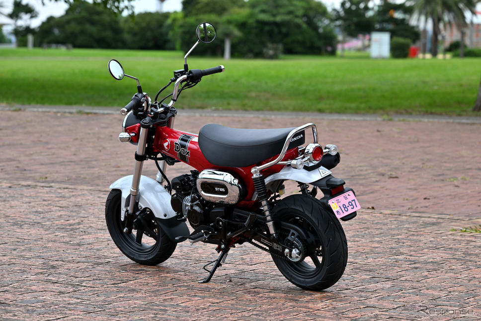 ホンダ ダックス125(パールネビュラレッド)《写真撮影 雪岡直樹》
