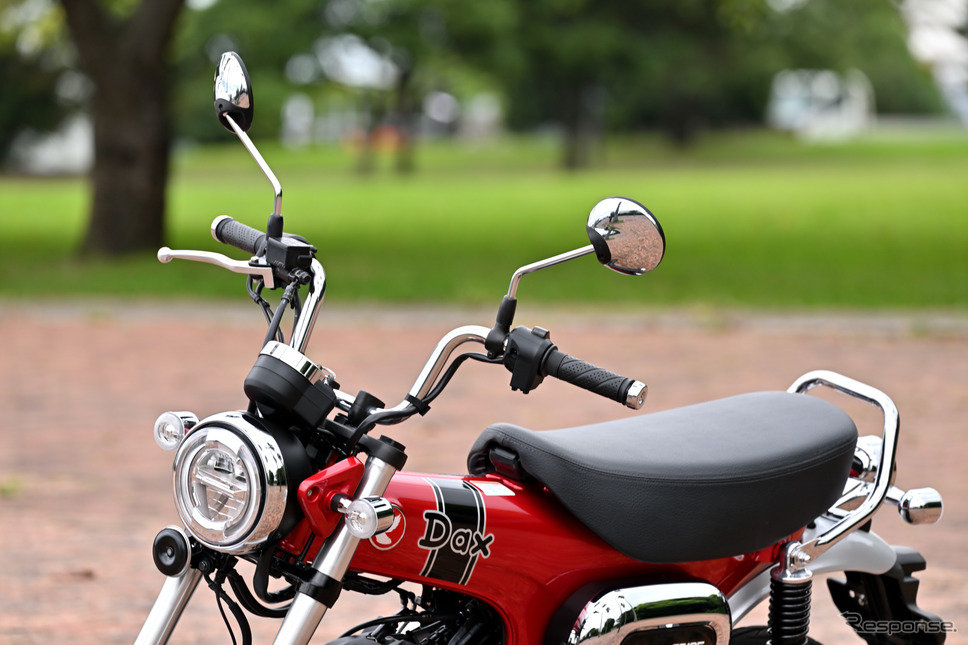 ホンダ ダックス125(パールネビュラレッド)《写真撮影 雪岡直樹》