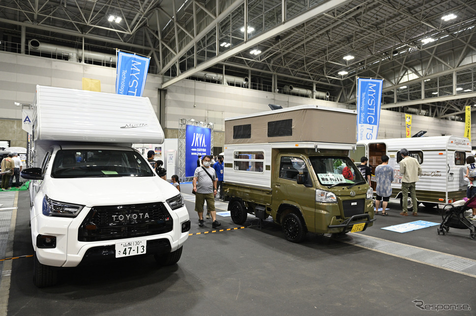 MYSミスティックのブース《写真撮影 廣井誠》