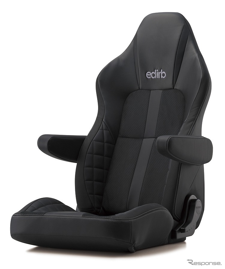 edirb 132V(グレーステッチ + 別売アームレスト)《写真提供 ブリッド》