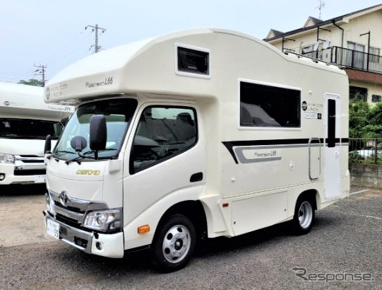 導入するTOYOTA カムロード ロビンソンL66《写真提供 キャンピングカー株式会社》