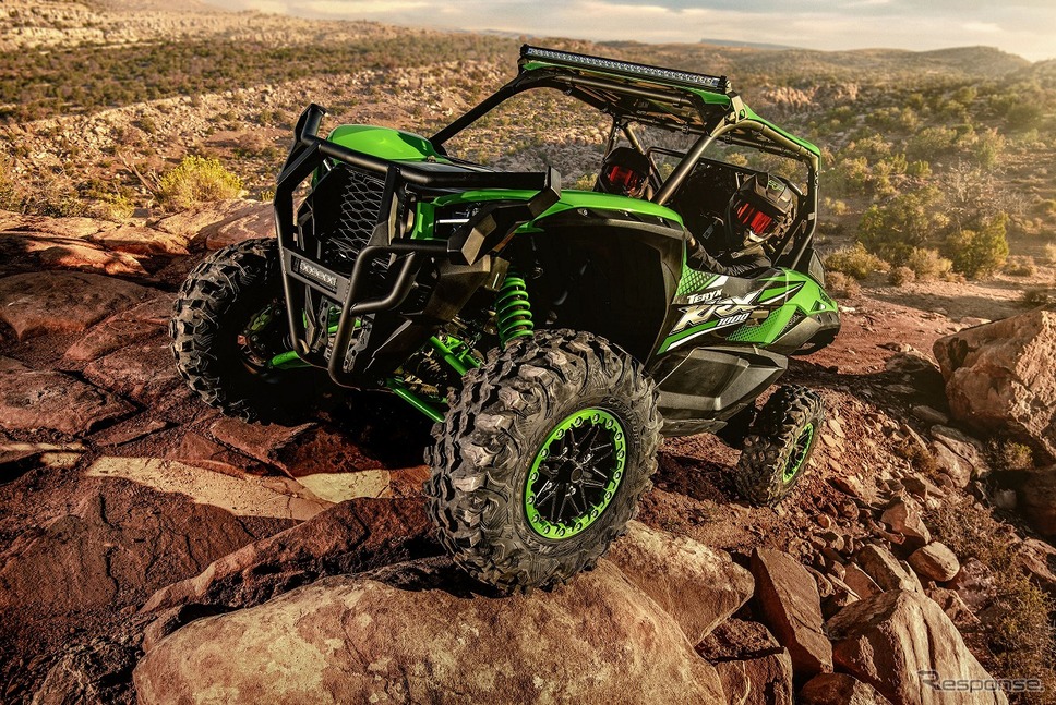 TERYX KRX 1000《写真提供 カワサキモータースジャパン》