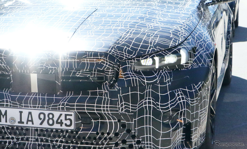 BMW M5 次期型プロトタイプ(スクープ写真)《APOLLO NEWS SERVICE》
