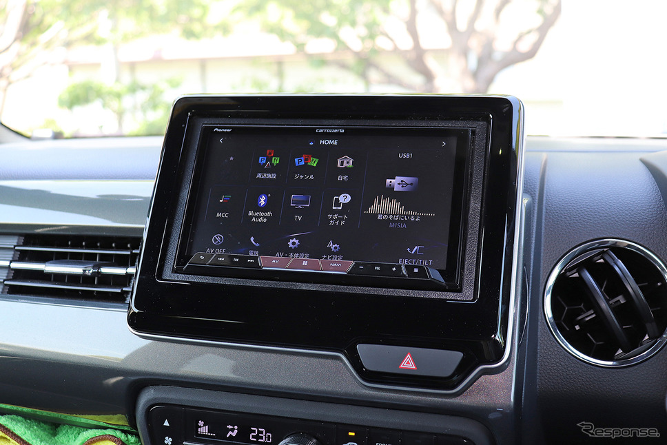 「AV一体型ナビ」をソースユニットとして活用しているオーディオカーの一例(製作ショップ:Kサウンド<広島県>)。Photo by 太田祥三
