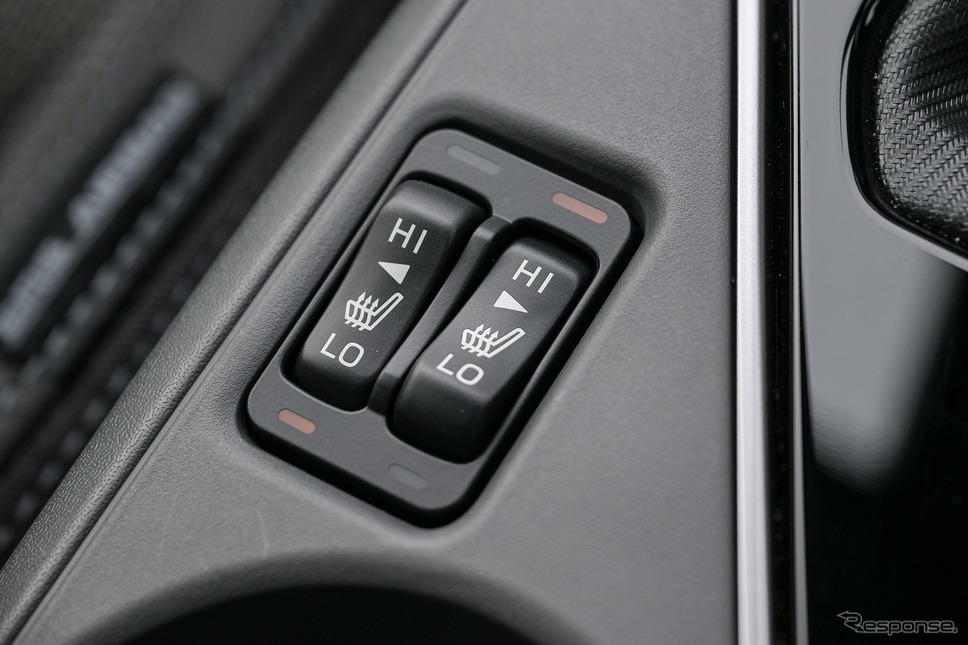 シートヒーター《写真提供 SUBARU》