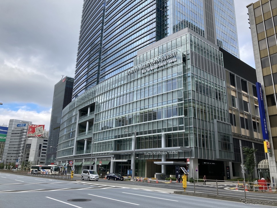 バスターミナル東京八重洲《写真撮影 高木啓》