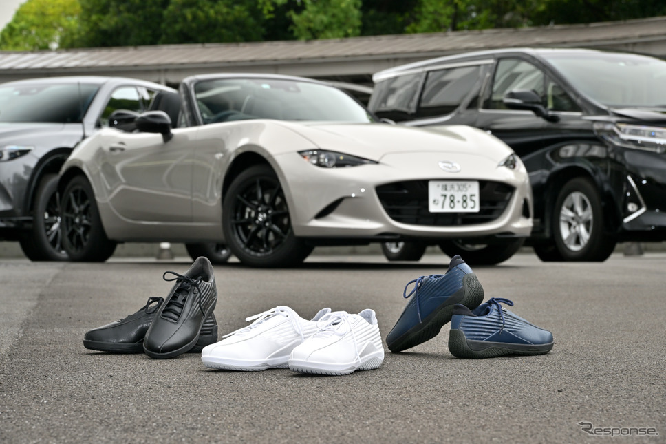 ミズノのドライビングシューズ『BARECLUTCH(ベアクラッチ)』《写真撮影 雪岡直樹》