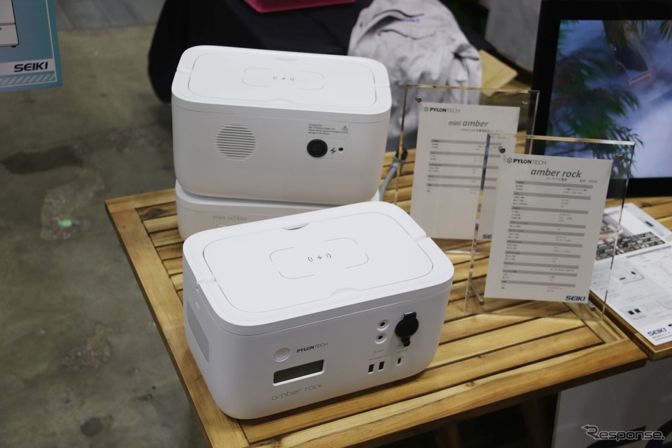 ポータブル電源各種:横浜キャンピングカーショー2022《写真撮影 中尾真二》