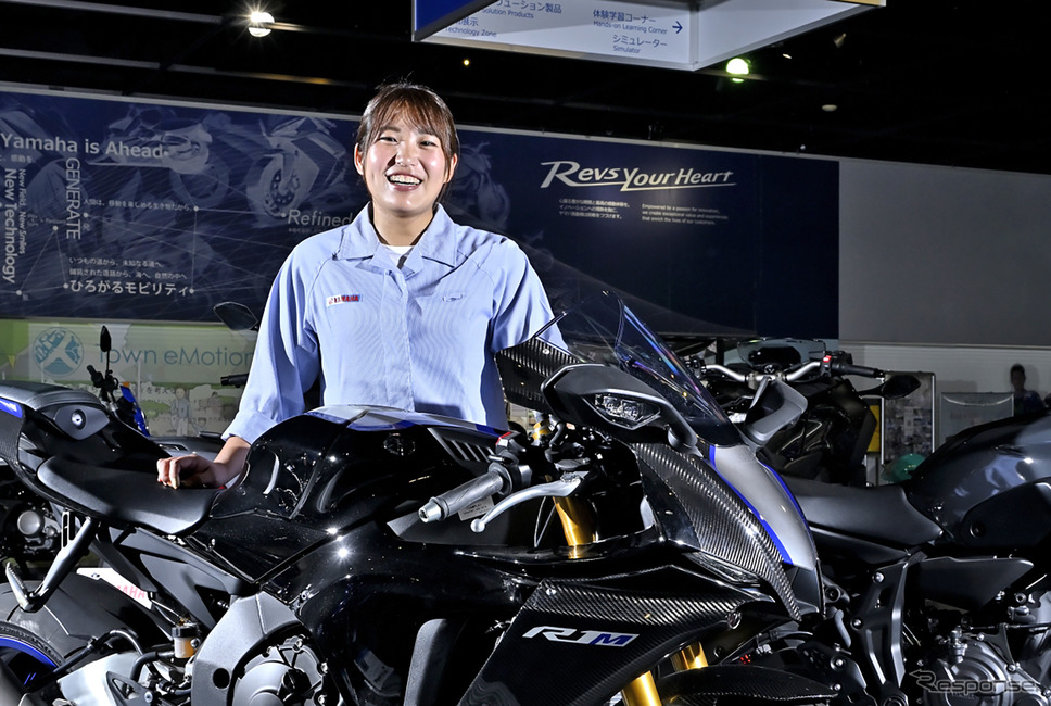 ヤマハ発動機でテストライダーを務める、元レーサーの中山愛理さん《写真撮影 雪岡直樹》