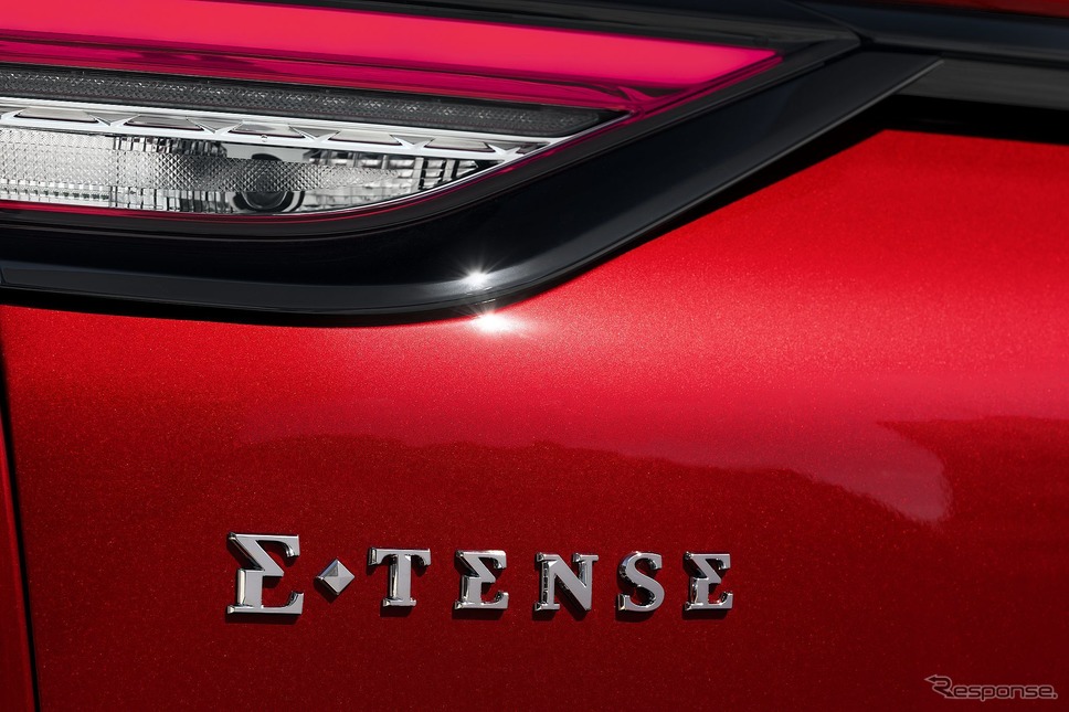 DS 3 E-TENSE 改良新型《photo by DS》