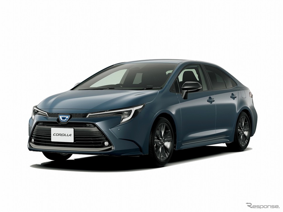 トヨタ カローラW×B(ハイブリッド車・2WD)(マッシブグレー)《写真提供 トヨタ自動車》