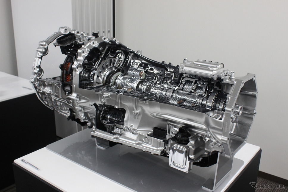FR 1モーターハイブリッドトランスミッション（搭載車両 トヨタ『タンドラ』）《写真撮影 加賀啓伺》