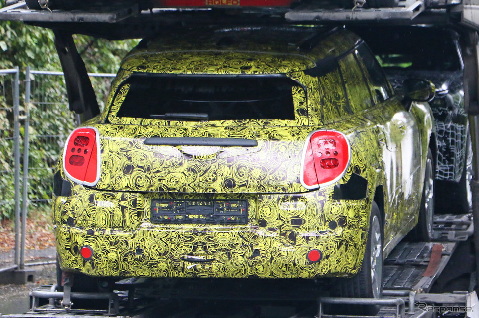 MINI初のクロスオーバーEV『エースマン』(スクープ写真)《APOLLO NEWS SERVICE》