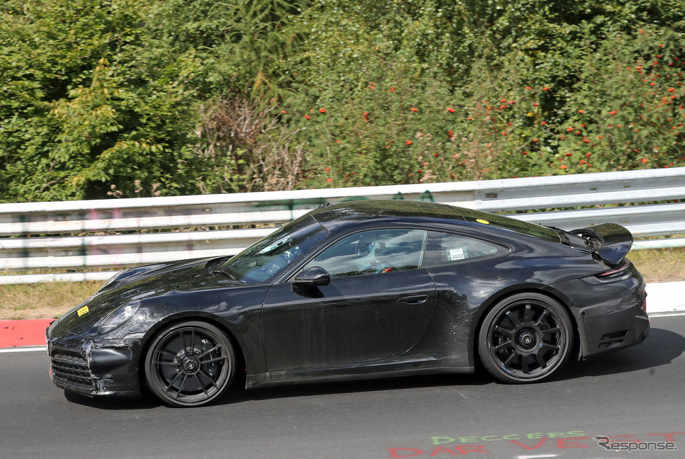 ポルシェ 911 GTS ハイブリッド プロトタイプ(スクープ写真)《APOLLO NEWS SERVICE》