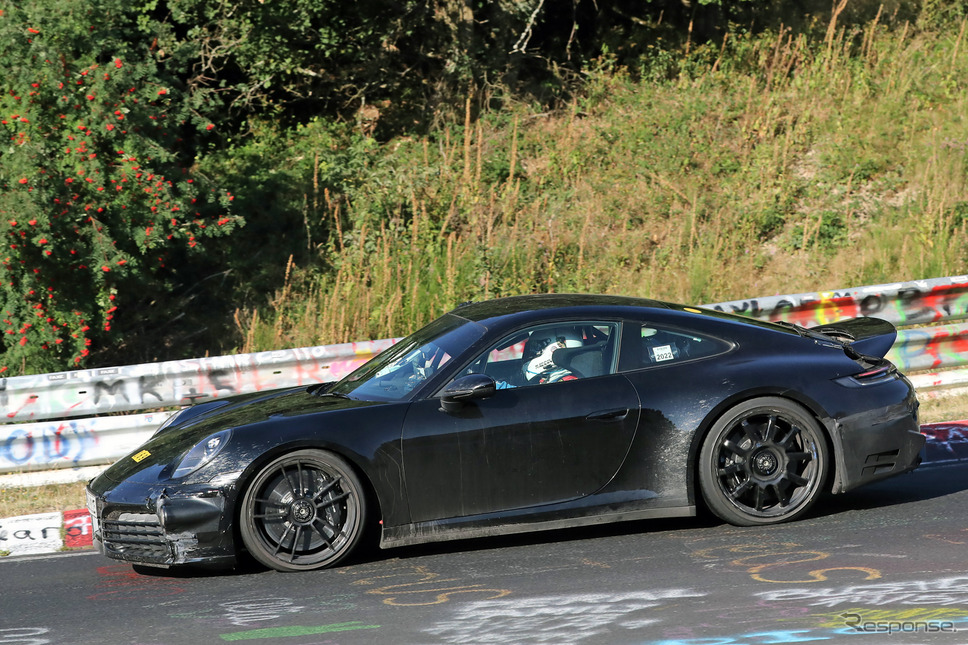 ポルシェ 911 GTS ハイブリッド プロトタイプ(スクープ写真)《APOLLO NEWS SERVICE》