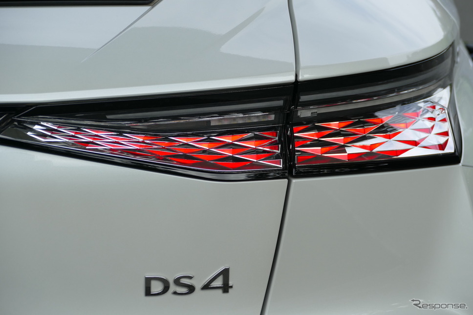 DS 4 RIVOLI PureTech《写真撮影 島崎七生人》
