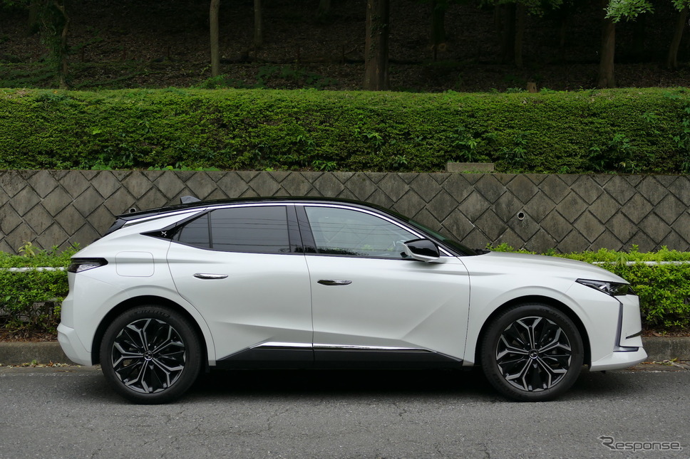 DS 4 RIVOLI PureTech《写真撮影 島崎七生人》