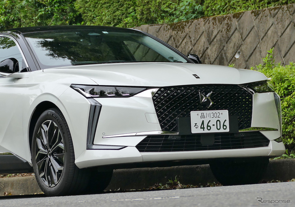 DS 4 RIVOLI PureTech《写真撮影 島崎七生人》
