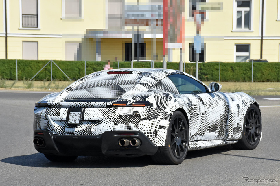 フェラーリ 812スーパーファスト 後継モデル(スクープ写真)《APOLLO NEWS SERVICE》