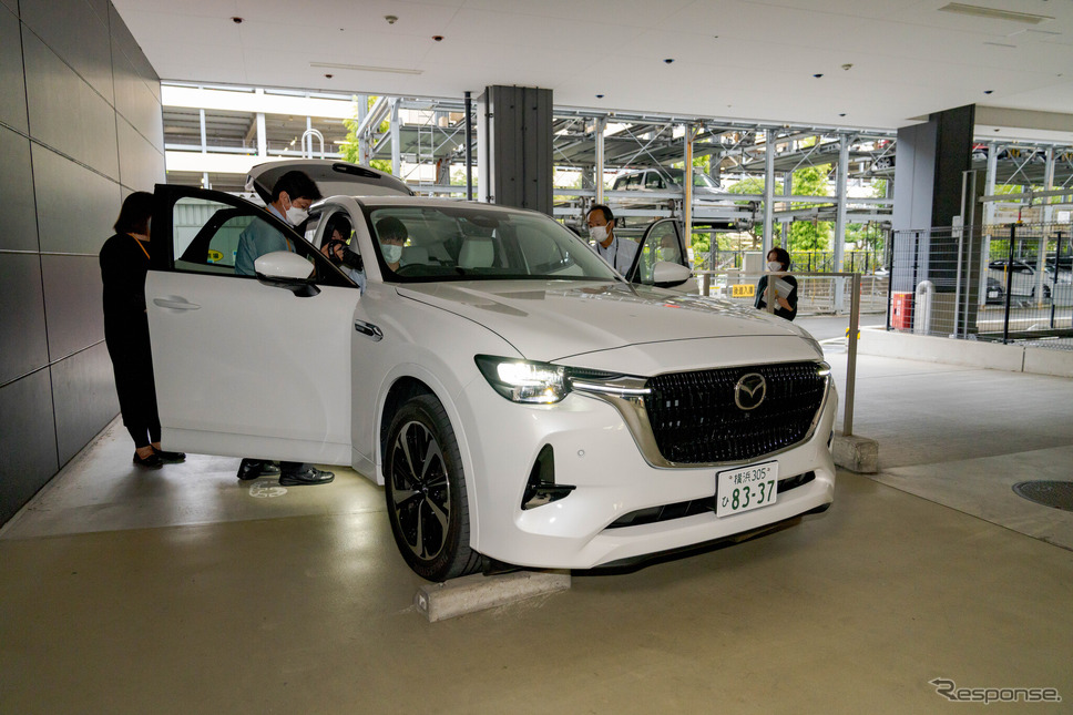 発表会場では、CX-60の実車でデモを体験できた《写真撮影 関口敬文》
