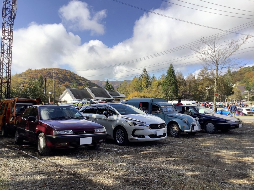 フレンチブルーミーティングオリジン《写真撮影 内田俊一》